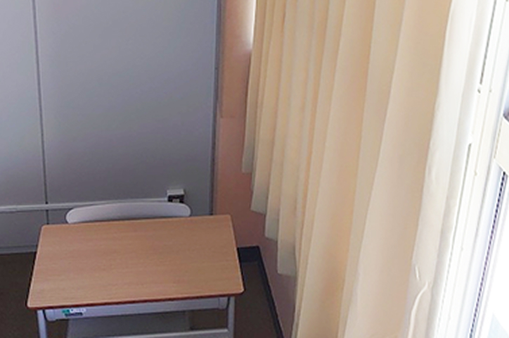 遮光カーテンの設置・修理・交換