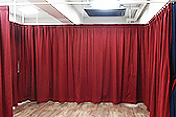 パーテーションの設置・修理・交換