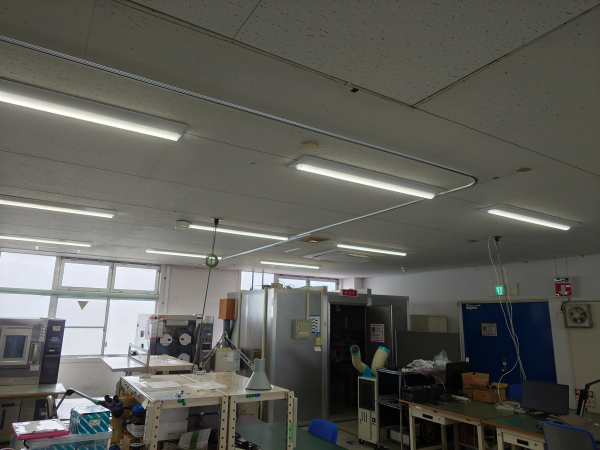 シールドカーテン　間仕切り工事